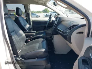 2012 Chrysler Town & Country Touring with VIN 2C4RC1BG7CR308985, listed as a IAAI auction lot 42015578 with 196,604 mi miles. Bid and sale history available at carsss.com. Image 5.