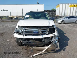 2012 Ford Expedition XLT with VIN 1FMJU1J53CEF10760, listed as a IAAI auction lot 42557609 with 81,996 mi miles and . Bid and sale history available at DreamBid. Image 12.