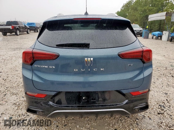 2024 Buick Encore GX Sport Touring с VIN KL4AMDSL8RB002310, выставлен на аукционе Copart как лот 60415925 с пробегом 8 828 миль миль и Чистый • Clean title. История ставок и продаж доступна на DreamBid. Изображение 6.