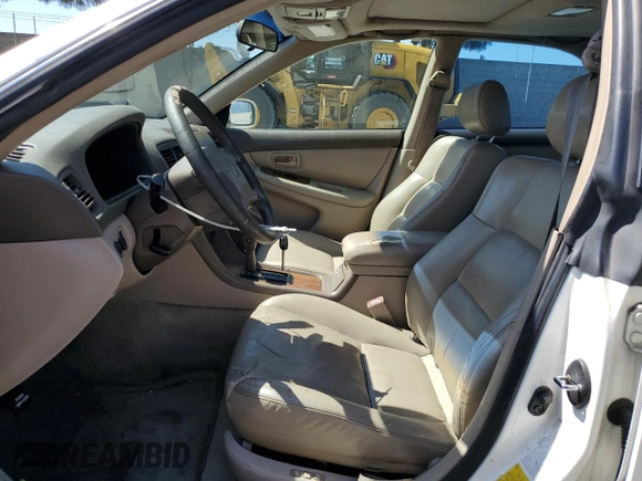1998 Lexus ES 300 с VIN JT8BF28G8W5013500, выставлен на аукционе Copart как лот 49541405 с пробегом 146 355 миль миль и Списание • Salvage title. История ставок и продаж доступна на DreamBid. Изображение 7.