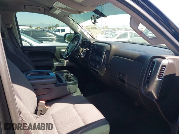 2016 Chevrolet Silverado 1500 LT with VIN 1GCRCREC0GZ246817, listed as a IAAI auction lot 41804303 with 39,198 mi miles and . Bid and sale history available at DreamBid. Image 5.