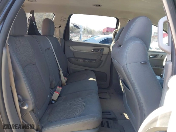 2017 Chevrolet Traverse LS with VIN 1GNKRFED9HJ252517, listed as a IAAI auction lot 41876709 with 62,241 mi miles. Bid and sale history available at carsss.com. Image 8.