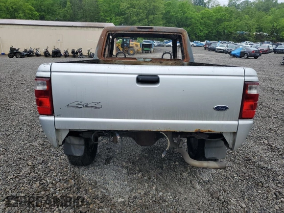 2005 Ford Ranger XL z VIN 1FTZR15E55PA85262, wystawiony jako Copart lot #57637155 z przebiegiem Nie podano mil oraz Szkoda całkowita • Salvage title. Historia ofert i sprzedaży dostępna na DreamBid. Obrazek 6.