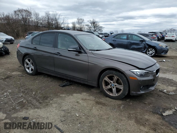 2013 BMW 3 Series 328i xDrive with VIN WBA3B5C52DF590133, listed as a Copart auction lot 47842795 with 133,604 mi miles and Salvage Title. Bid and sale history available at carsss.com. Image 4.
