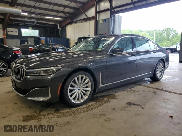 2022 BMW 7 Series 740i xDrive z VIN WBA7T4C02NCH59103, wystawiony jako Copart lot #58295555 z przebiegiem 86 540 mil mil oraz Czysty tytuł • Clean title. Historia ofert i sprzedaży dostępna na DreamBid. Obrazek 1.