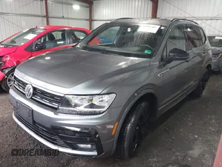 2021 Volkswagen Tiguan SE with VIN 3VV2B7AX0MM039117, listed as a IAAI auction lot 41991481 with 36,824 mi miles and . Bid and sale history available at DreamBid. Image 18.