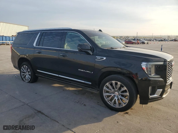 2022 GMC Yukon XL Denali with VIN 1GKS1JKL1NR137992, listed as a Copart auction lot 82355884 with 64,277 mi miles and Clean Title. Bid and sale history available at carsss.com. Image 4.