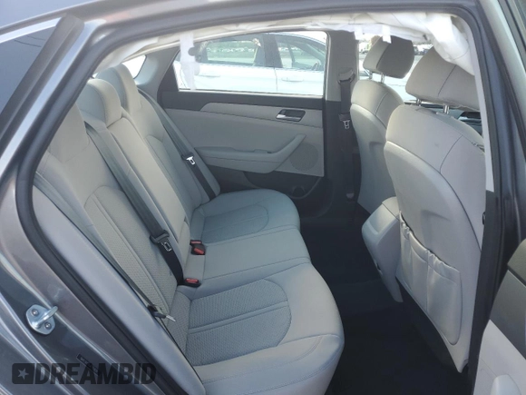 2018 Hyundai Sonata SE z VIN 5NPE24AF6JH722829, wystawiony jako Copart lot #50531125 z przebiegiem 68 920 mil mil oraz Szkoda całkowita • Salvage title. Historia ofert i sprzedaży dostępna na DreamBid. Obrazek 10.