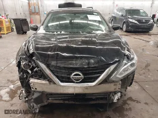 2017 Nissan Altima 2.5 SV with VIN 1N4AL3AP7HC247721, listed as a IAAI auction lot 41515872 with 133,938 mi miles. Bid and sale history available at carsss.com. Image 13.