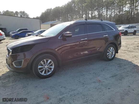 2016 Kia Sorento LX with VIN 5XYPG4A36GG117161, listed as a Copart auction lot 48842125 with 161,902 mi miles and Salvage Title. Bid and sale history available at carsss.com. Image 1.