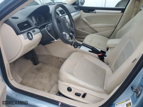 2012 Volkswagen Passat SE with VIN 1VWBP7A31CC059743, listed as a Copart auction lot 47315785 with 106,597 mi miles and Salvage Title. Bid and sale history available at carsss.com. Image 7.