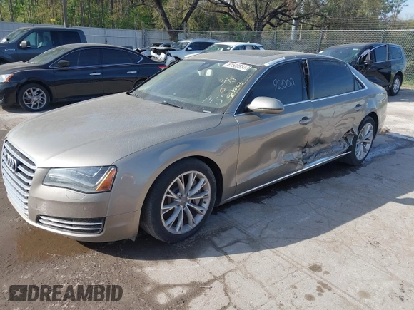 2012 Audi A8 z VIN WAURVAFD3CN024063, wystawiony jako IAAI lot #41706508 z przebiegiem Nie podano mil oraz . Historia ofert i sprzedaży dostępna na DreamBid. Obrazek 2.