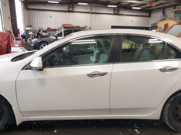 2010 Acura TSX with VIN JH4CU2F61AC043558, listed as a IAAI auction lot 41724293 with 82,036 mi miles. Bid and sale history available at carsss.com. Image 15.