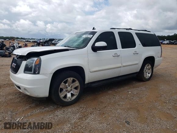 2008 GMC Yukon XL SLE w/3SA with VIN 1GKFC160X8R177911, listed as a Copart auction lot 71835274 with Not Provided miles and Salvage Title. Bid and sale history available at carsss.com. Image 1.