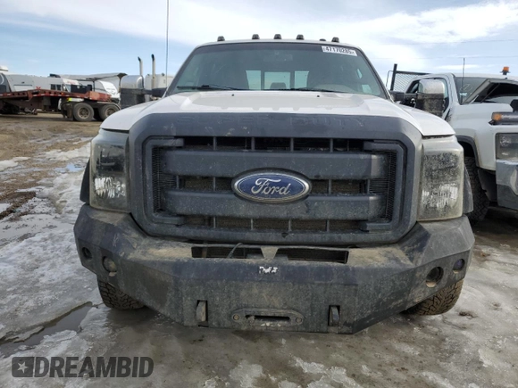 2012 Ford F-450 XL with VIN 1FT8W4DT6CEA71000, listed as a Copart auction lot 47170285 with 425,452 mi miles and Salvage title. Bid and sale history available at DreamBid. Image 5.