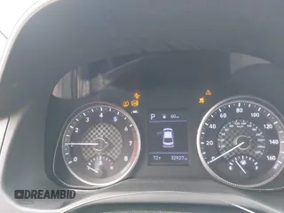 2020 Hyundai Elantra SEL z VIN 5NPD84LF4LH564792, wystawiony jako IAAI lot #42490983 z przebiegiem 32 927 mil mil oraz . Historia ofert i sprzedaży dostępna na DreamBid. Obrazek 7.
