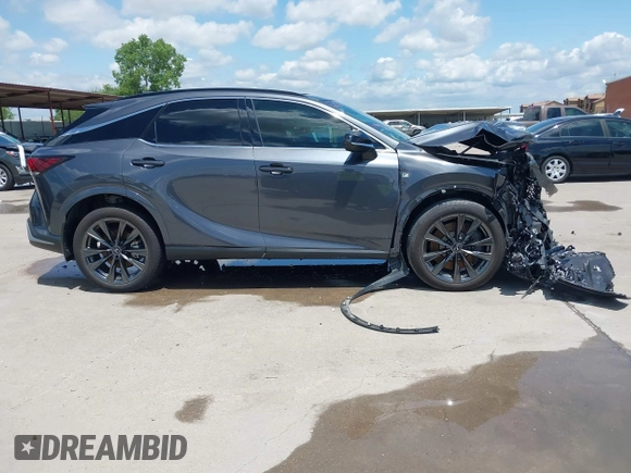 2024 Lexus RX 350 z VIN 2T2BAMCA7RC056226, wystawiony jako IAAI lot #42351779 z przebiegiem 12 317 mil mil oraz . Historia ofert i sprzedaży dostępna na DreamBid. Obrazek 13.