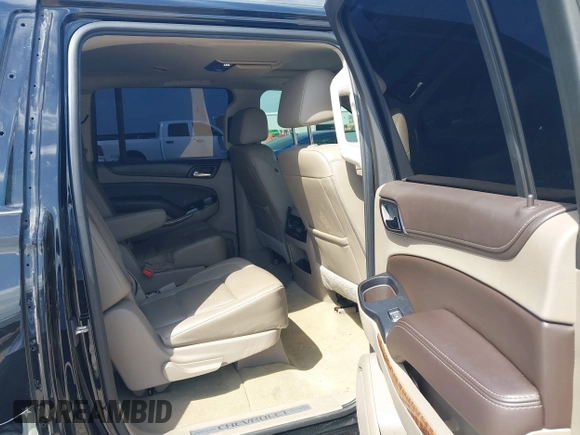 2017 Chevrolet Suburban Premier с VIN 1GNSCJKC5HR394736, выставлен на аукционе IAAI как лот 41628570 с пробегом 125 085 миль миль и . История ставок и продаж доступна на DreamBid. Изображение 8.