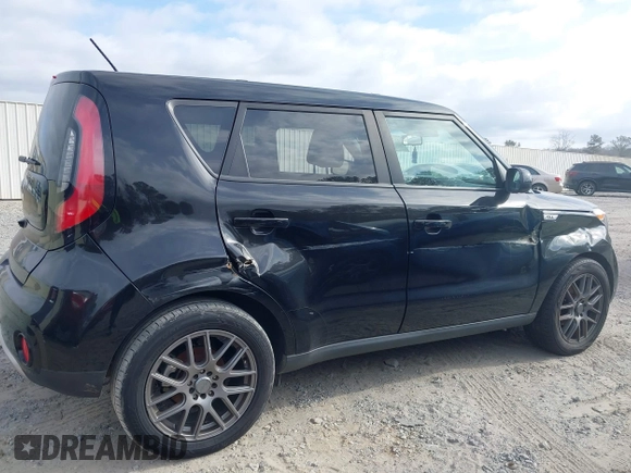 2018 Kia Soul + with VIN KNDJP3A57J7581176, listed as a IAAI auction lot 41722549 with 279,474 mi miles. Bid and sale history available at carsss.com. Image 13.