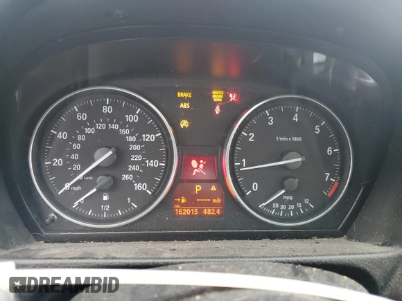 2008 BMW 3 Series 328xi z VIN WBAVC93558K039883, wystawiony jako Copart lot #52003785 z przebiegiem 162 015 mil mil oraz Szkoda całkowita • Salvage title. Historia ofert i sprzedaży dostępna na DreamBid. Obrazek 9.