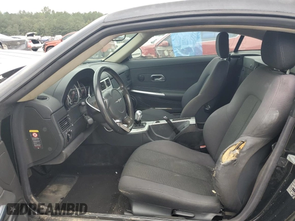 2005 Chrysler Crossfire z VIN 1C3AN59L45X042402, wystawiony jako Copart lot #70026364 z przebiegiem 107 257 mil mil oraz Szkody całkowita. Historia ofert i sprzedaży dostępna na DreamBid. Obrazek 7.