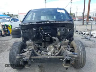 2015 Cadillac Escalade ESV Premium z VIN 1GYS4JKJ4FR221771, wystawiony jako IAAI lot #41752472 z przebiegiem Nie podano mil oraz . Historia ofert i sprzedaży dostępna na DreamBid. Obrazek 12.