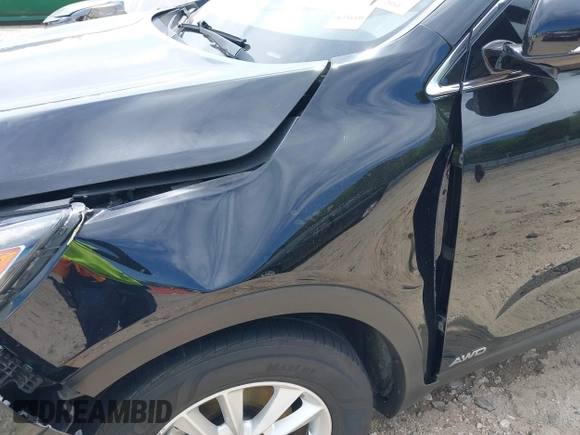 2019 Kia Sorento LX V6 with VIN 5XYPGDA55KG487091, listed as a IAAI auction lot 42007536 with 94,711 mi miles. Bid and sale history available at carsss.com. Image 17.
