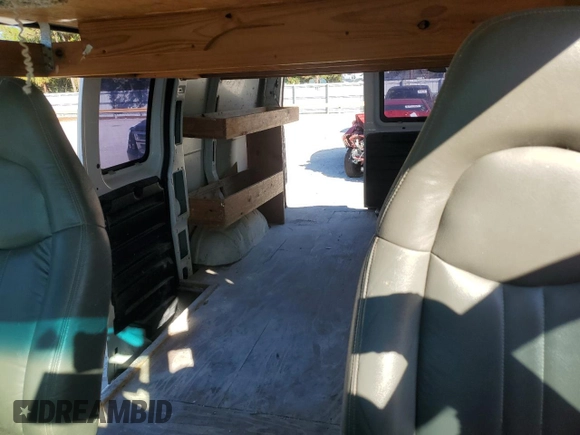 2003 Chevrolet Express Cargo with VIN 1GCFG25T931225679, listed as a Copart auction lot 82352764 with 250,164 mi miles and Clean Title. Bid and sale history available at DreamBid. Image 10.
