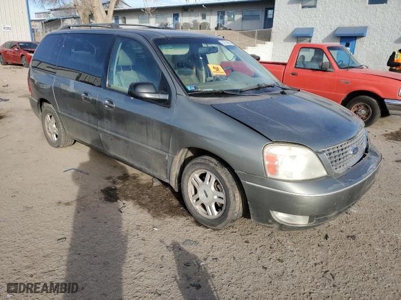 2006 Ford Freestar Wagon SEL with VIN 2FMZA52236BA26305, listed as a Copart auction lot 87674605 with NaN miles and Salvage Title. Bid and sale history available at carsss.com. Image 4.