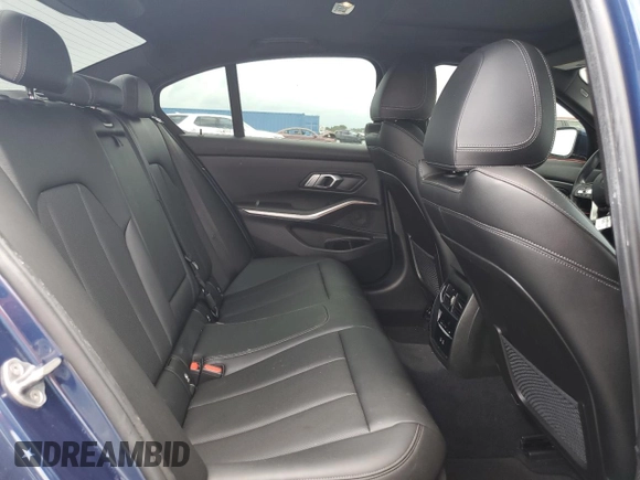 2022 BMW 3 Series 330i with VIN 3MW5R1J08N8C24403, listed as a Copart auction lot 59592785 with 32,166 mi miles and Salvage title. Bid and sale history available at DreamBid. Image 10.