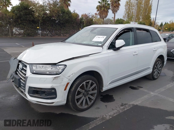 2017 Audi Q7 Premium Plus with VIN WA1LAAF70HD030635, listed as a IAAI auction lot 37987370 with 65,923 mi miles. Bid and sale history available at carsss.com. Image 17.