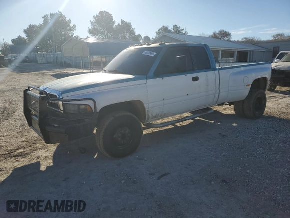 2000 Dodge Ram 3500 with VIN 1B7MC3363YJ158655, listed as a Copart auction lot 46531695 with 0 mi miles and Salvage Title. Bid and sale history available at carsss.com. Image 1.