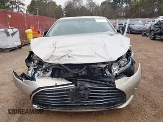 2018 Toyota Avalon XLE with VIN 4T1BK1EB5JU268101, listed as a IAAI auction lot 41470858 with 31,720 mi miles and . Bid and sale history available at DreamBid. Image 12.