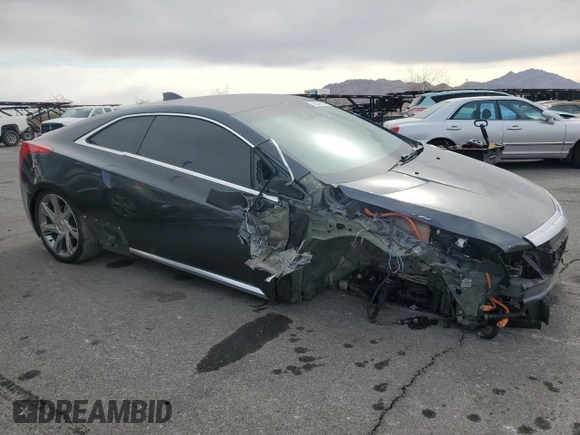 2014 Cadillac ELR z VIN 1G6RR1E41EU602097, wystawiony jako Copart lot #42823565 z przebiegiem 86 055 mil mil oraz Szkoda całkowita • Salvage title. Historia ofert i sprzedaży dostępna na DreamBid. Obrazek 4.