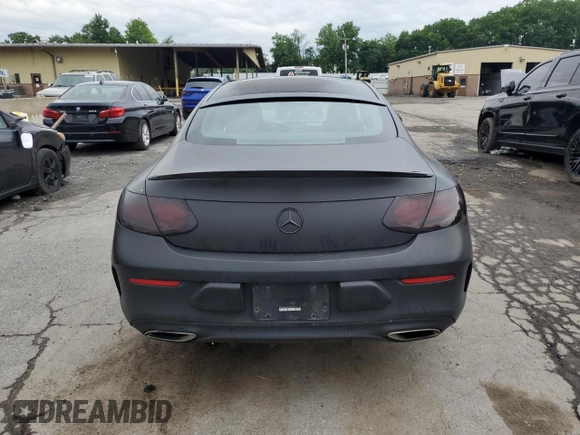 2018 Mercedes-Benz C 300 with VIN WDDWJ4KB6JF676292, listed as a Copart auction lot 62071375 with 89,615 mi miles and Salvage title. Bid and sale history available at DreamBid. Image 6.