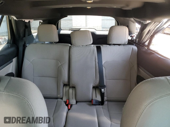2018 Ford Explorer XLT with VIN 1FM5K7D87JGB63533, listed as a Copart auction lot 61860215 with 80,294 mi miles and Salvage title. Bid and sale history available at DreamBid. Image 10.