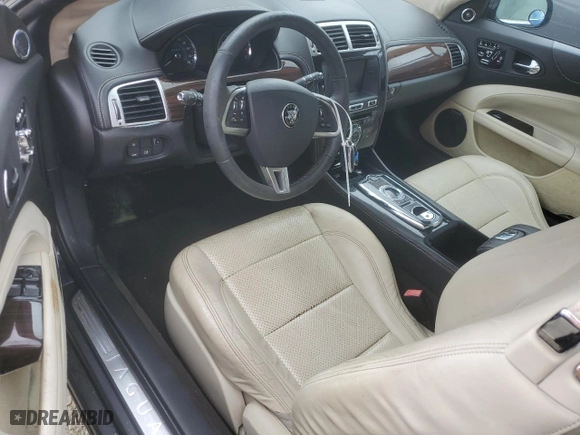 2015 Jaguar XK with VIN SAJWA4GB3FLB56079, listed as a Copart auction lot 74089444 with 0 mi miles and Non Repairable. Bid and sale history available at carsss.com. Image 8.