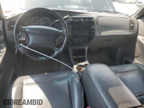 2000 Ford Explorer XLT z VIN 1FMZU83P9YZA78976, wystawiony jako Copart lot #59412725 z przebiegiem 210 340 mil mil oraz Szkoda całkowita • Salvage title. Historia ofert i sprzedaży dostępna na DreamBid. Obrazek 8.