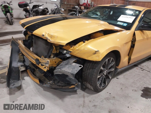 2011 Ford Mustang V6 with VIN 1ZVBP8AM4B5152063, listed as a IAAI auction lot 41556393 with 125,604 mi miles and . Bid and sale history available at carsss.com. Image 6.