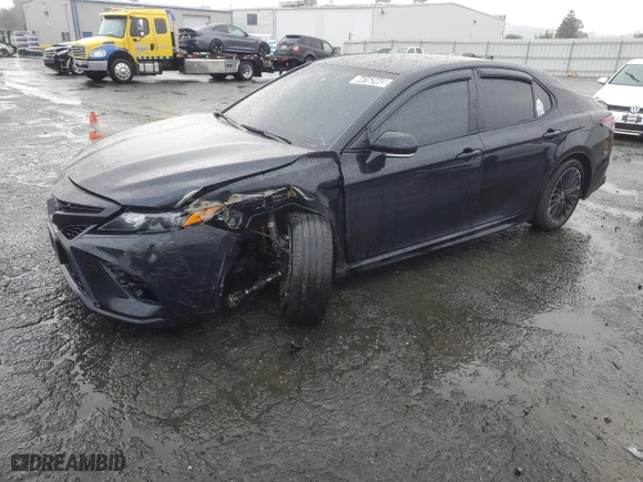 2022 Toyota Camry SE with VIN 4T1G11AK0NU052175, listed as a Copart auction lot 44162445 with 29,537 mi miles and Clean Title. Bid and sale history available at carsss.com. Image 1.
