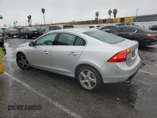 2012 Volvo S60 T5 with VIN YV1622FS0C2041305, listed as a Copart auction lot 45175185 with 90,936 mi miles and Salvage Title. Bid and sale history available at carsss.com. Image 2.