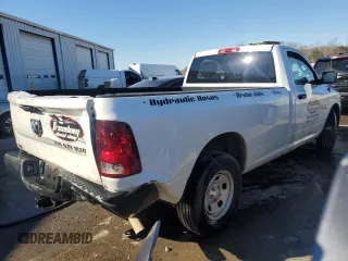 2015 Ram 1500 Tradesman z VIN 3C6JR6DG4FG522338, wystawiony jako Copart lot #86081314 z przebiegiem 131 186 mil mil oraz Szkoda całkowita • Salvage title. Historia ofert i sprzedaży dostępna na DreamBid. Obrazek 3.
