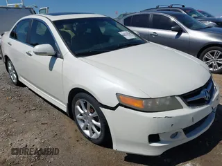 2006 Acura TSX with VIN JH4CL96866C023794, listed as a IAAI auction lot 42012928 with 204,960 mi miles. Bid and sale history available at carsss.com. Image 1.