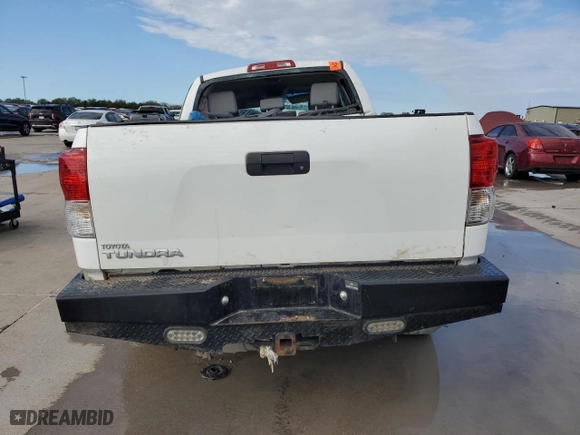 2010 Toyota Tundra 2WD Truck with VIN 5TFRU5F14AX020821, listed as a Copart auction lot 81096784 with NaN miles and Salvage Title. Bid and sale history available at carsss.com. Image 6.