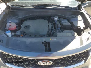 2021 Kia Sorento LX z VIN 5XYRGDLC4MG073856, wystawiony jako Copart lot #55114875 z przebiegiem 52 439 mil mil oraz Szkoda całkowita • Salvage title. Historia ofert i sprzedaży dostępna na DreamBid. Obrazek 12.