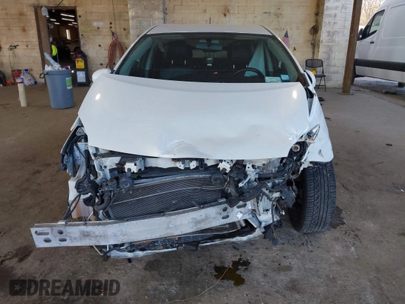 2013 Toyota Prius One with VIN JTDKN3DU7D1639372, listed as a IAAI auction lot 41351781 with 253,735 mi miles. Bid and sale history available at carsss.com. Image 13.