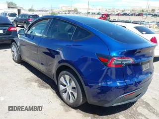 2024 Tesla Model Y Long Range with VIN 7SAYGDEE6RA242980, listed as a IAAI auction lot 40121685 with 9,126 mi miles and . Bid and sale history available at DreamBid. Image 15.