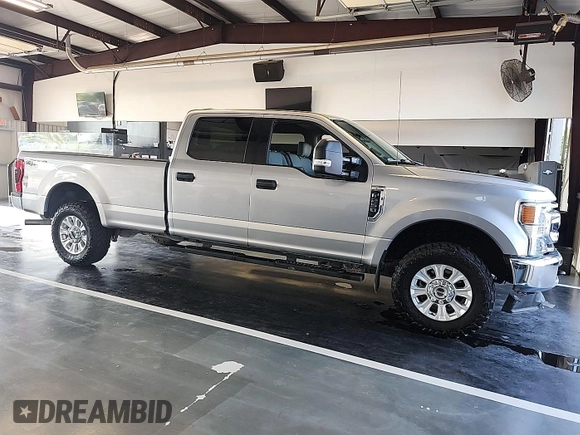 2020 Ford F-250 XL z VIN 1FT7W2B69LED71045, wystawiony jako IAAI lot #42811289 z przebiegiem 102 853 mil mil oraz . Historia ofert i sprzedaży dostępna na DreamBid. Obrazek 6.