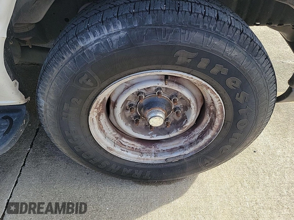 2013 Ford Econoline Passenger XL с VIN 1FBSS3BL5DDA49371, выставлен на аукционе IAAI как лот 42624885 с пробегом 62 763 миль миль и . История ставок и продаж доступна на DreamBid. Изображение 35.