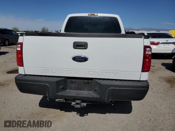 2008 Ford Super Duty F-250 SRW XL with VIN 1FTNX20568EE17694, listed as a Copart auction lot 45038695 with 32,272 mi miles and Salvage Title. Bid and sale history available at carsss.com. Image 6.
